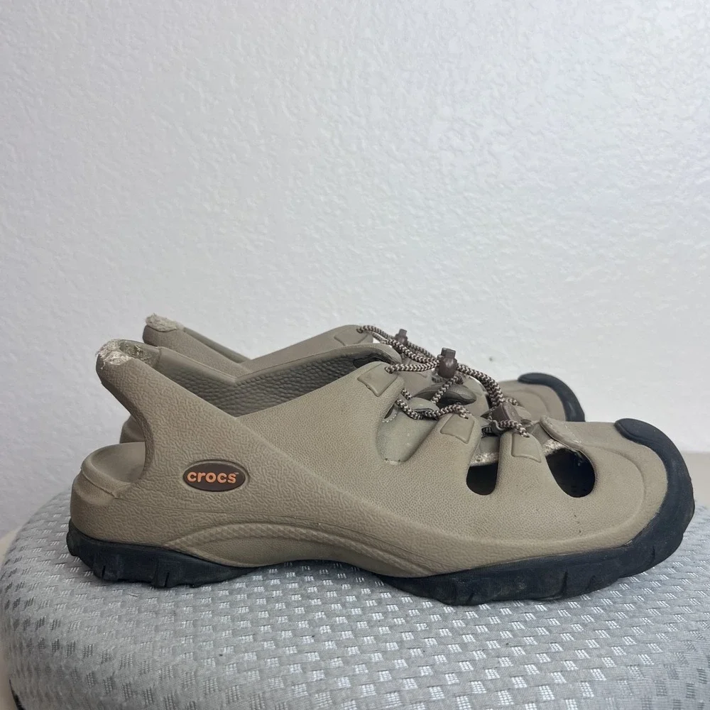 Crocs Bite Trailbreaker Sandals Womens 10 Or Mens 8 Water Hiking Shoes Outdoor